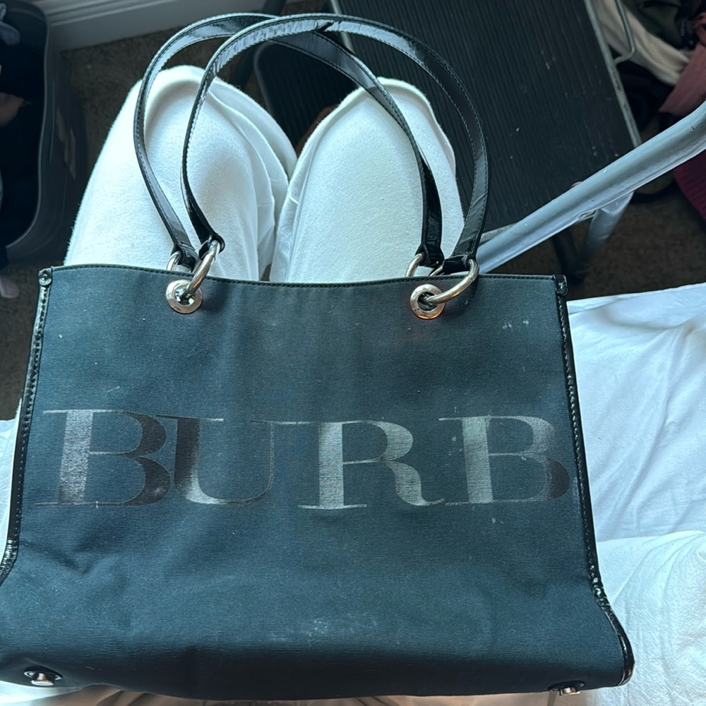 Vintage Burberry tote back authentic